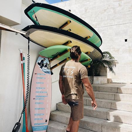 Hotel Turismo Do Seculo Estoril Exterior foto Surf storage rack