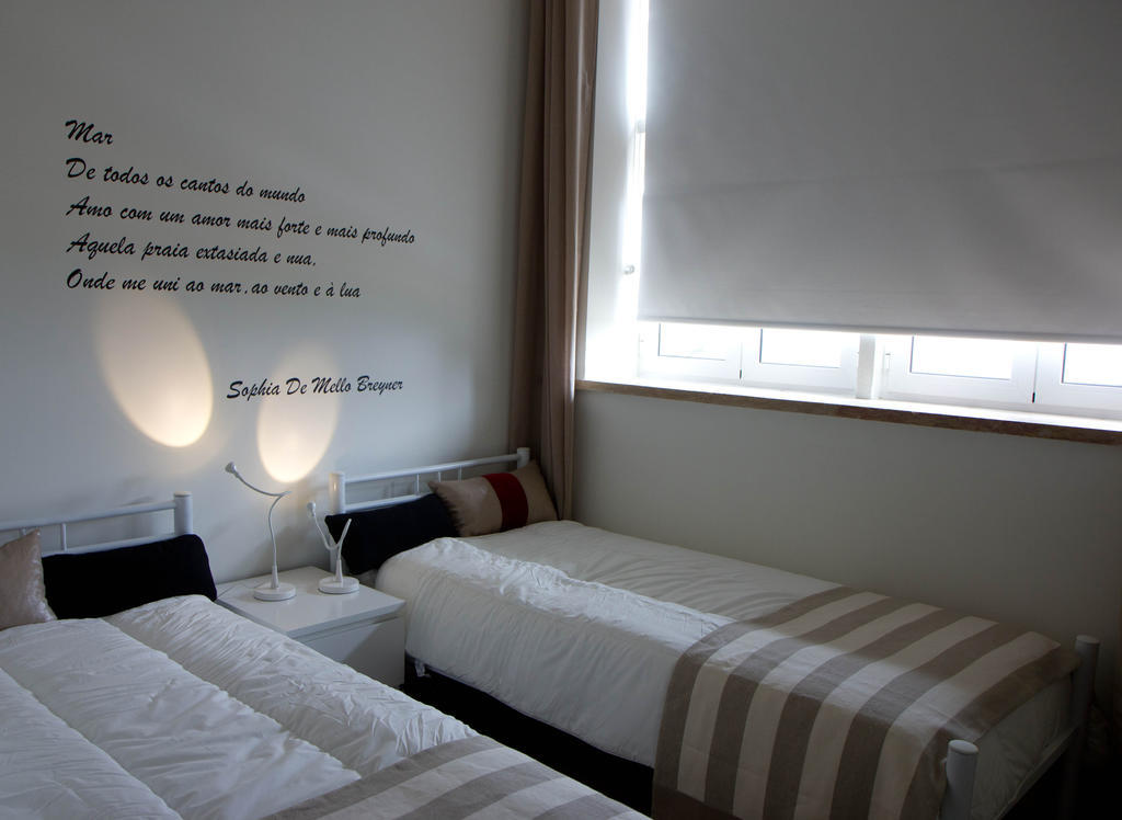 Hotel Turismo Do Seculo Estoril Zimmer foto A wall decal in a bedroom