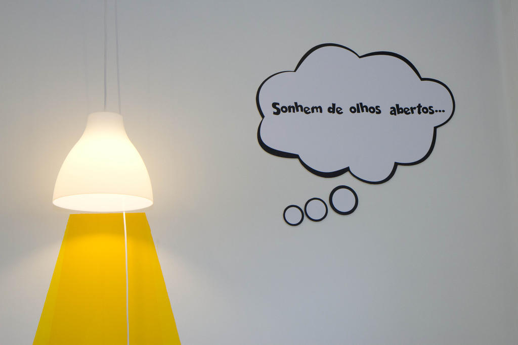 Hotel Turismo Do Seculo Estoril Zimmer foto A wall sticker